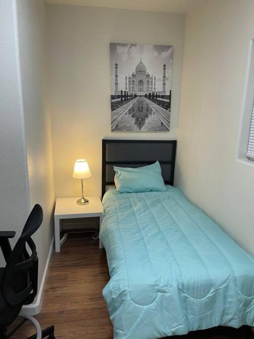 Brand New 2Br Cute Blue Led In North Fresno Διαμέρισμα Εξωτερικό φωτογραφία